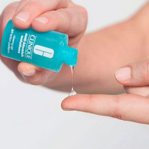 clinique-anti-blemish-solutions-gel-action-purificante-arte2