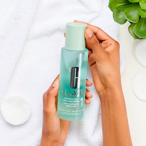 clinique-clarifying-lotion-1-arte