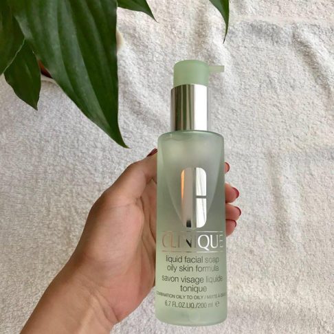 clinique-liquid-facial-oily-arte