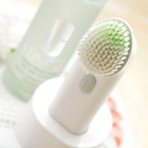 clinique-sonic-sistem-acne-solutions-arte2
