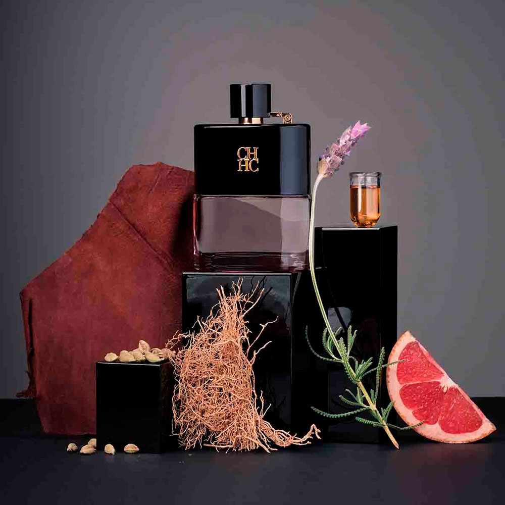 Alternative view of CH Men Prive EDT