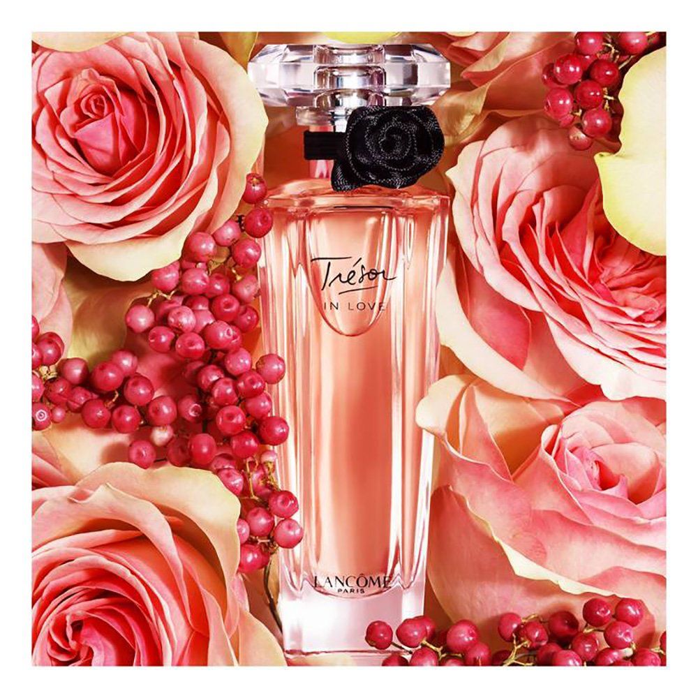 Alternative view of Tresor in Love