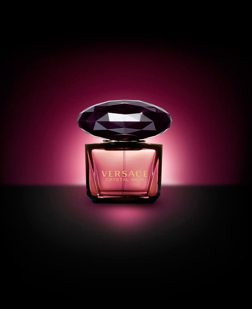 versace-crystal-noir-EDP-arte