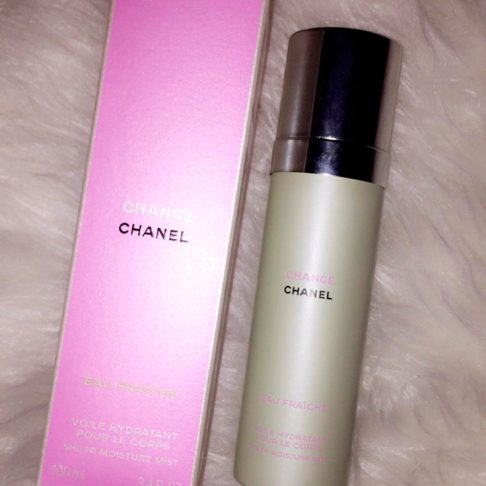 chanel-voile-hydratante-eau-fraiche-arte