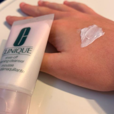 clinique-rinse-off-foaming-cleanser-arte