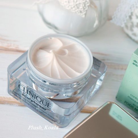 clinique-sculptwear-cortouring-massage-cream-mask-arte2
