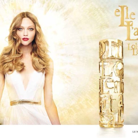 Alternative view of Elle l'aime